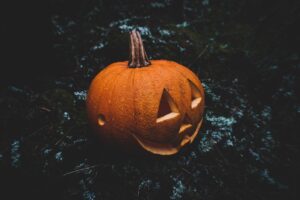 halloween, pumpkin, jack-o-lantern, carved pumpkin, halloween lantern, halloween decoration, halloween decor, spooky, creepy, scary